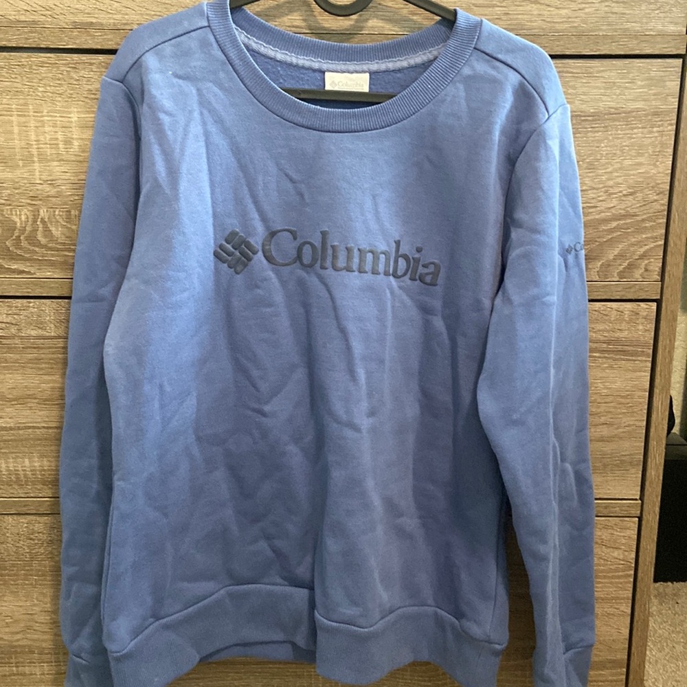 Columbia sweatshirt